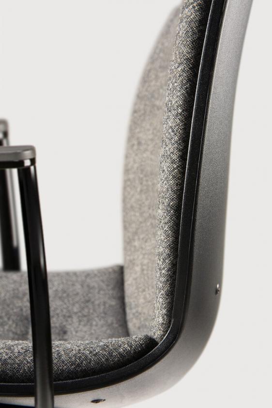 La chaise de bureau RBM Noor - avec accoudoirs - grise, Ethnicraft