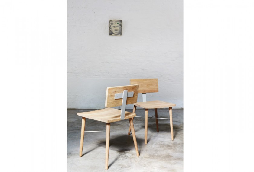 Chaise Dowel