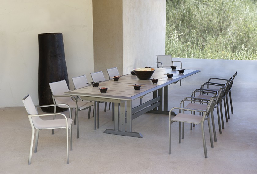 Table Hegoa extensible (pied central), Les Jardins 